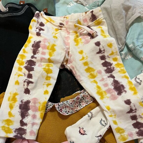 Bundle 25 girl clothes NB-6/9mo:Carter, Jack &Cat, Little James, Just1You, H&M - Picture 5 of 11